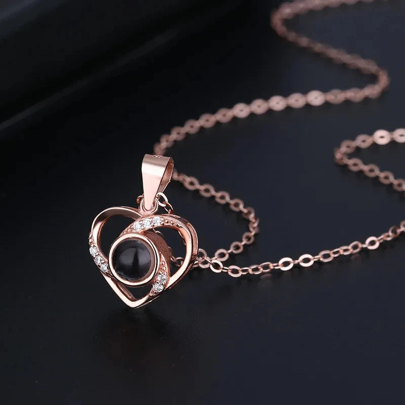 Projection Necklace Set With Rose Gift Box - Say "I Love You" in 100 Languages, The Perfect Romantic Gift for Special Occasions