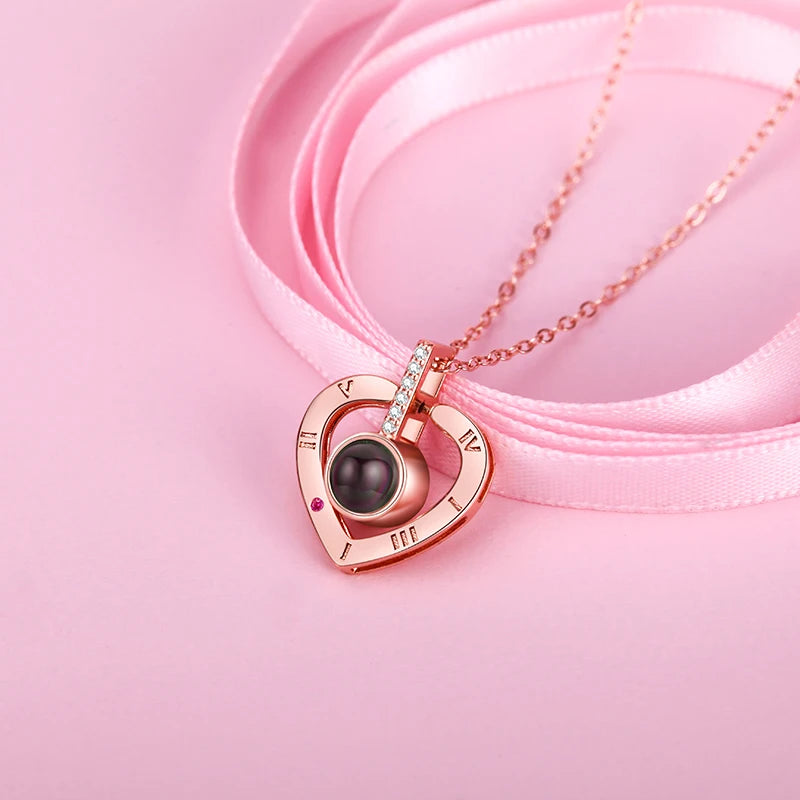 Projection Necklace Set With Rose Gift Box - Say "I Love You" in 100 Languages, The Perfect Romantic Gift for Special Occasions