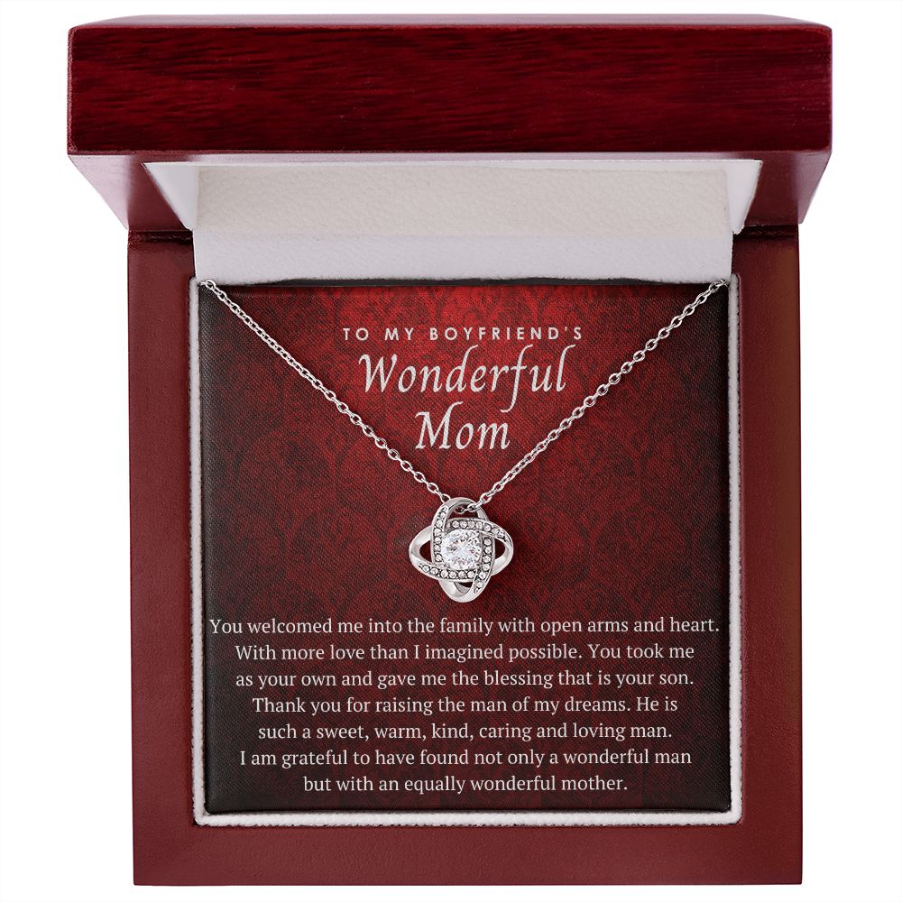 Wonderful Mom Love Knot Necklace