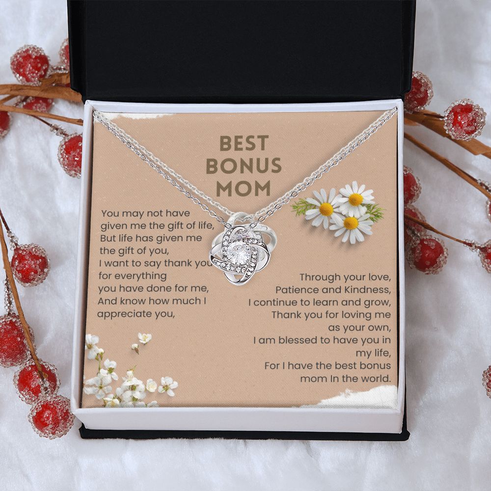 Best Bonus Mom In The World Love Knot Necklace