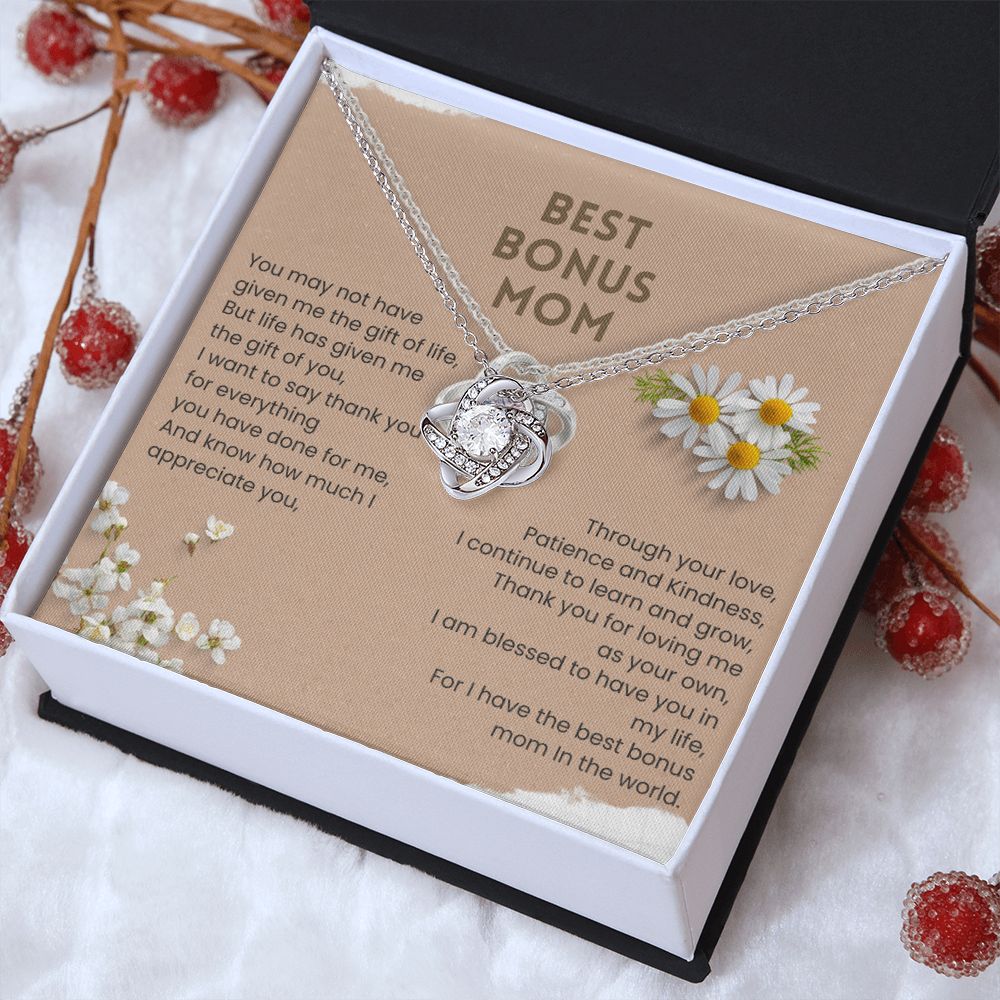 Best Bonus Mom In The World Love Knot Necklace