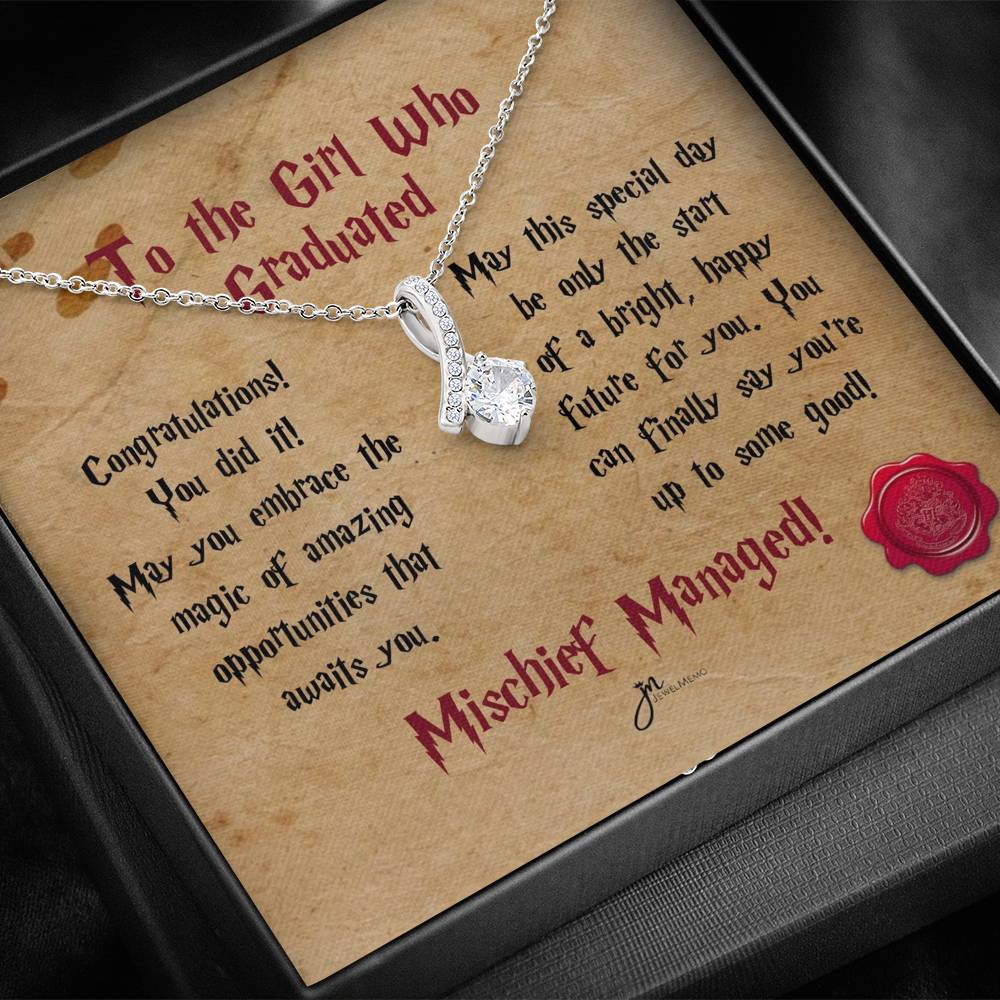 Alluring Beauty Graduation Necklace - Mischief Managed